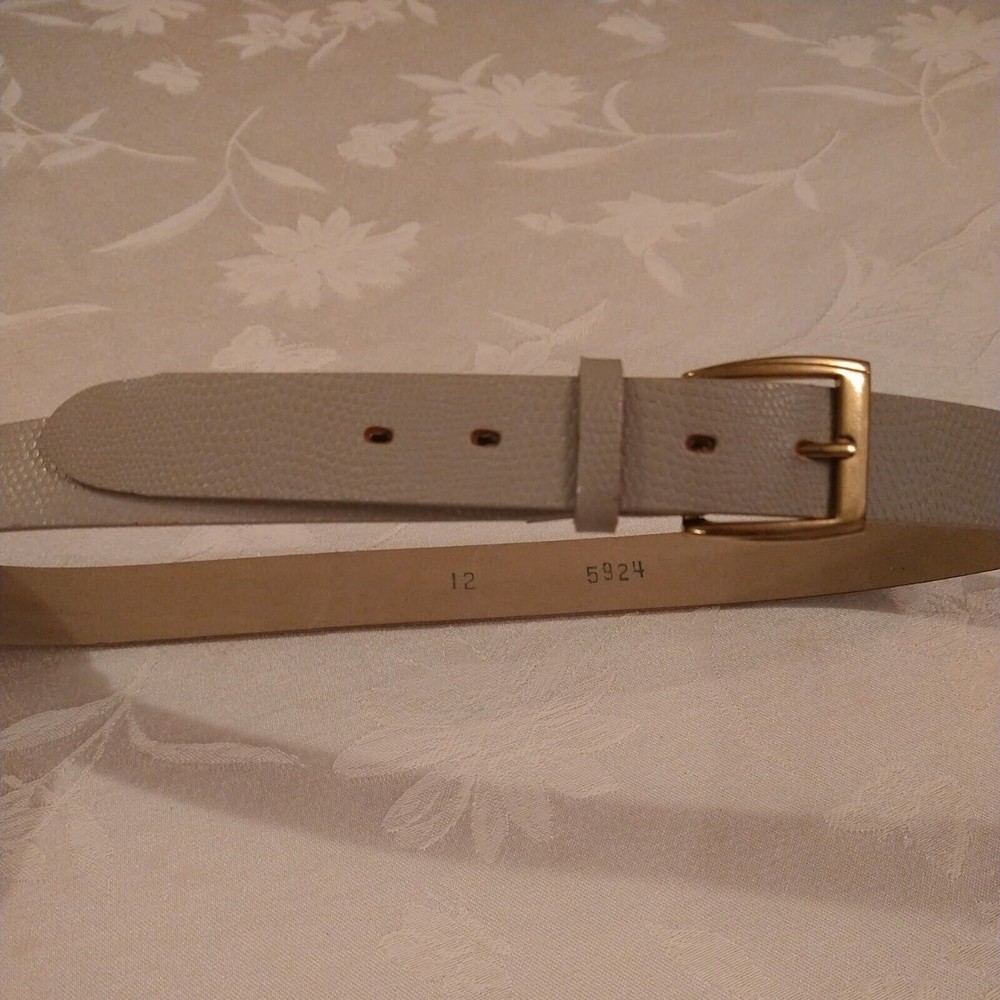 Size 12 Gray Women's Belt Approximately 35.5"